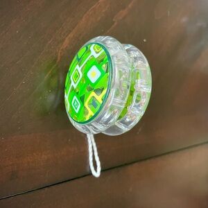 Yo-Yo Green, Lights Up (NEW In Plastic Bag) Made In China